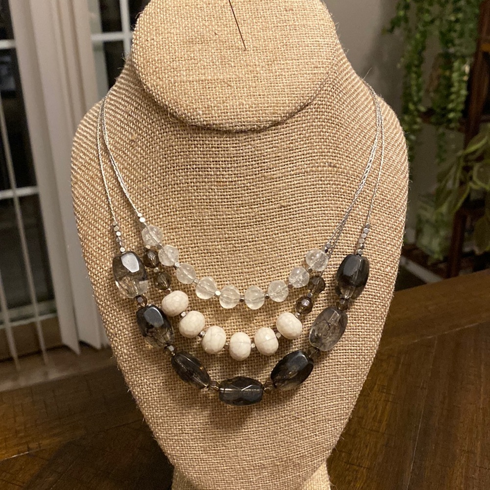 LOFT beaded necklace